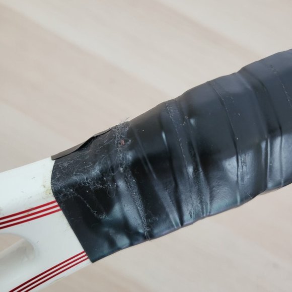 PRO KENNEX Ceramic Pro 90 (4 3/8" Grip) Good Condition - Picture 14 of 16